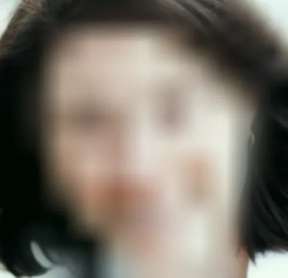 Bernadette, 40