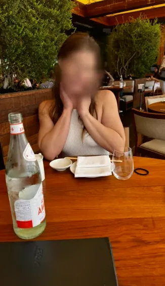 Daniela, 30