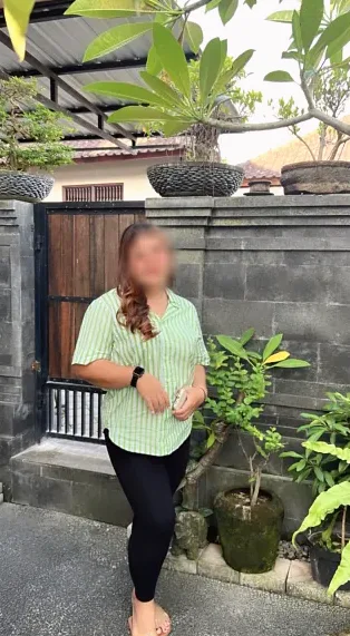 Natasa, 39