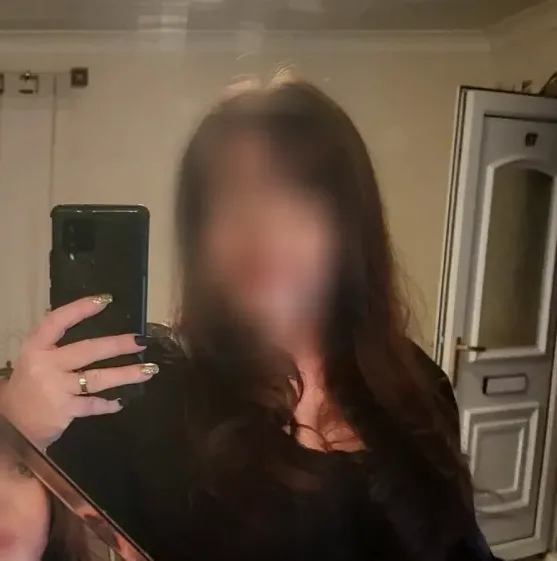 Nicole, 36