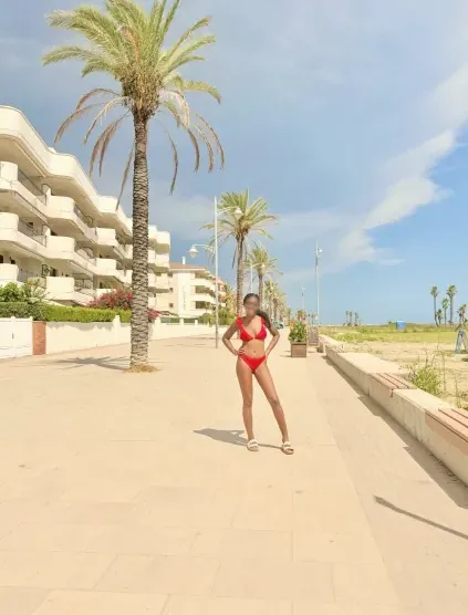 Valentina, 18