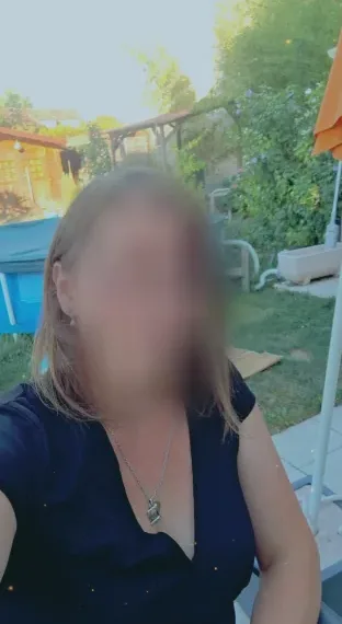 Yvonne, 37